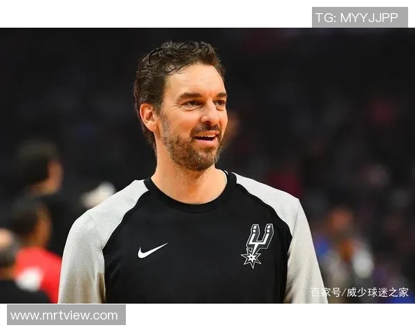 加索尔与西班牙足球明星的传奇故事与体育精神交融之旅