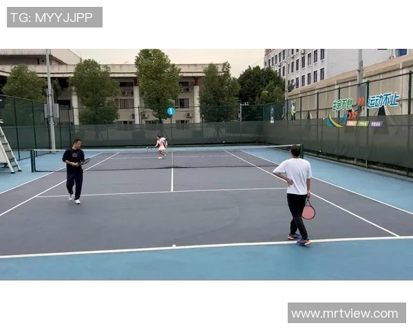 北京网球队进攻战术解析:深度剖析网球技术与团队协作的完美结合 北京网球队进攻战术解析:深度剖析网球技术与团队协作的完美结合