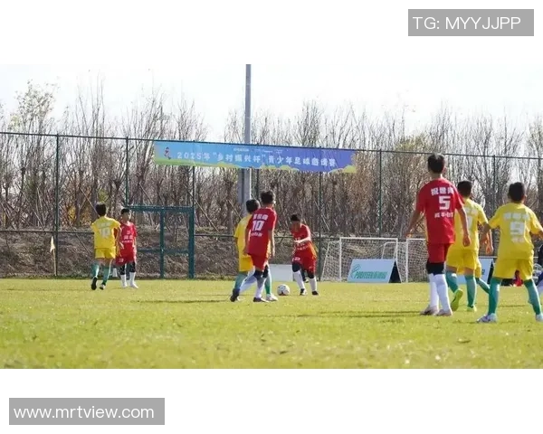 深圳阿迪达斯足球助力青少年成长打造足球梦想新天地